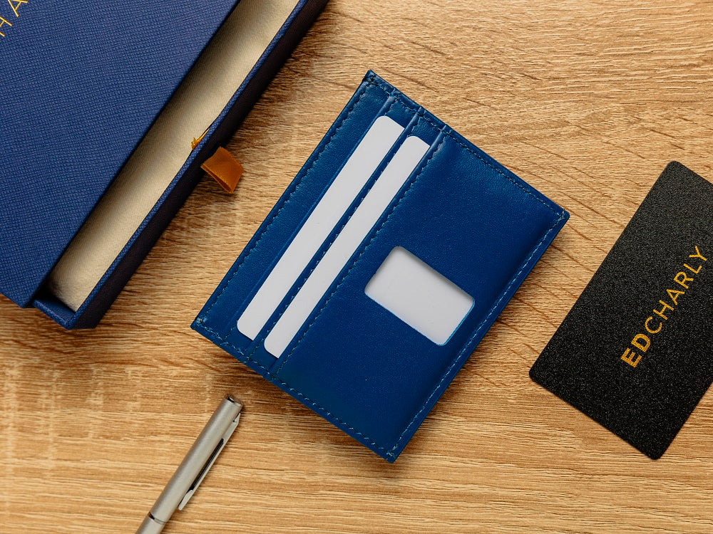 back card slot slot of the  Ed Classic wallet full grain blue wallet.