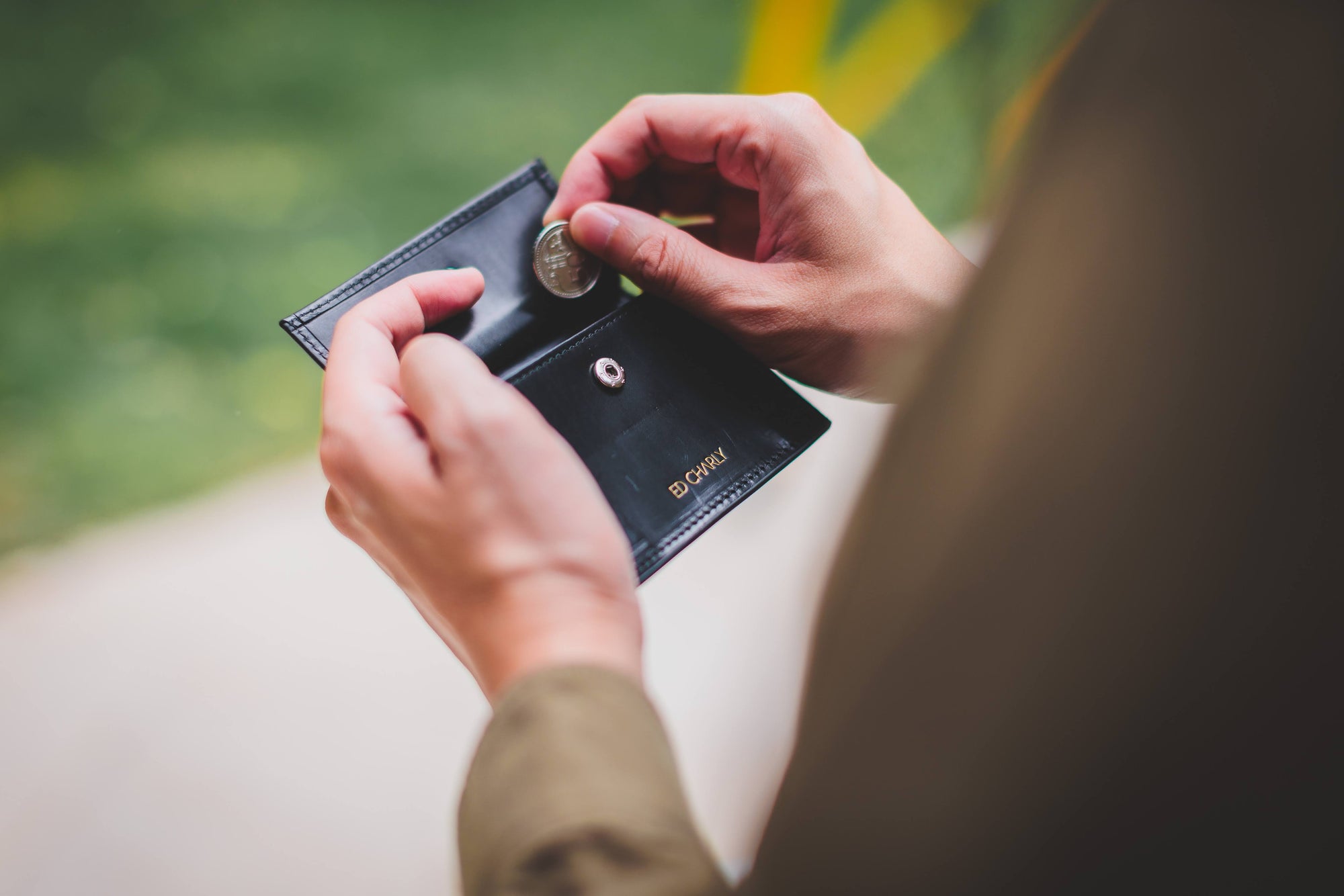 Open coin compartment in the black Ed Classic Full Grain Leather With Coin